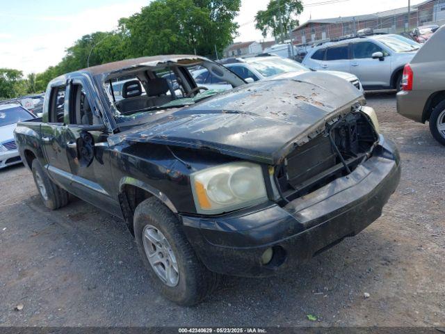  Salvage Dodge Dakota