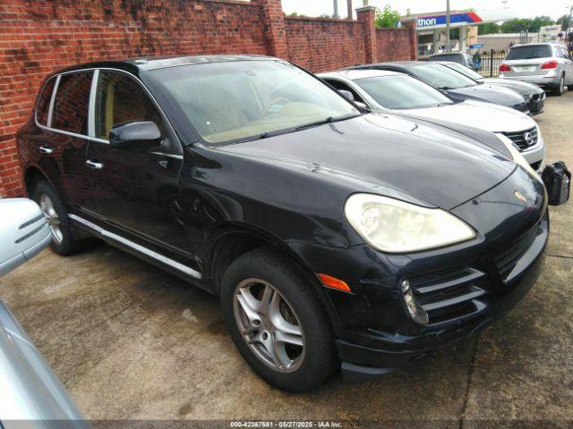  Salvage Porsche Cayenne