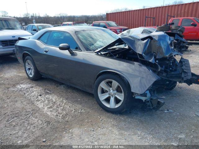  Salvage Dodge Challenger