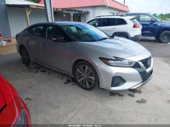  Salvage Nissan Maxima