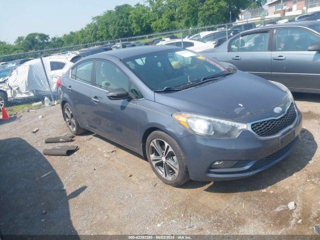  Salvage Kia Forte