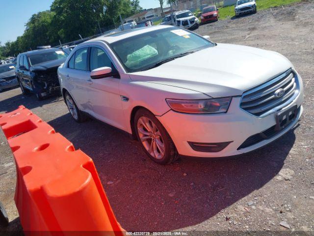  Salvage Ford Taurus