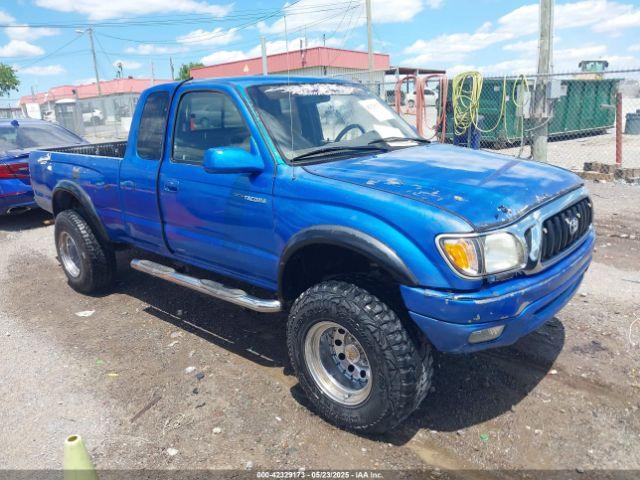  Salvage Toyota Tacoma