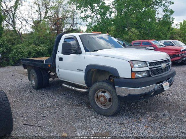  Salvage Chevrolet Silverado 3500