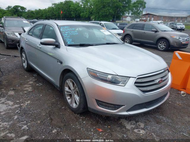  Salvage Ford Taurus