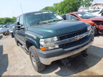  Salvage Chevrolet Silverado 2500