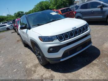  Salvage Jeep Compass