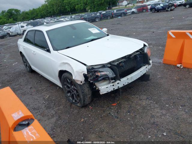  Salvage Chrysler 300