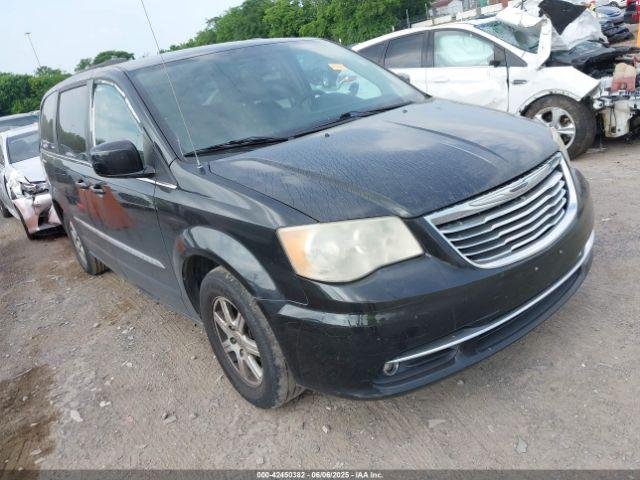  Salvage Chrysler Town & Country