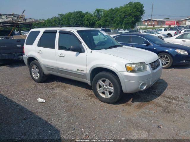  Salvage Ford Escape