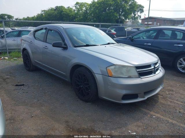  Salvage Dodge Avenger