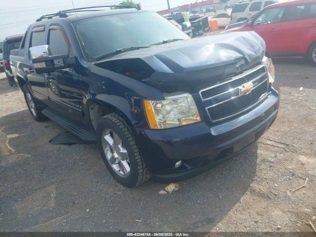  Salvage Chevrolet Avalanche 1500
