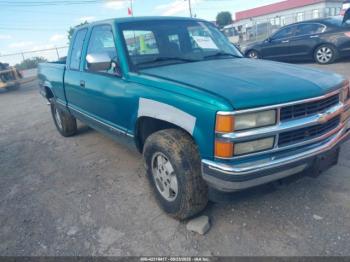  Salvage Chevrolet Gmt
