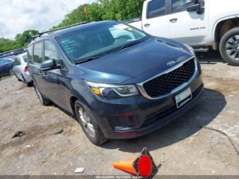 Salvage Kia Sedona