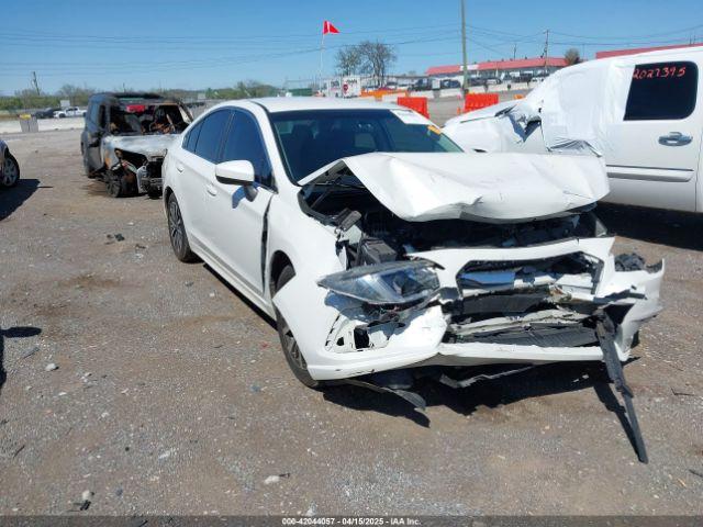  Salvage Subaru Legacy