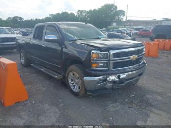  Salvage Chevrolet Silverado 1500