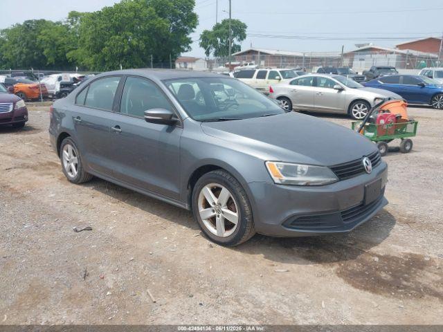  Salvage Volkswagen Jetta