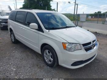  Salvage Dodge Grand Caravan