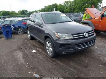  Salvage Volkswagen Touareg