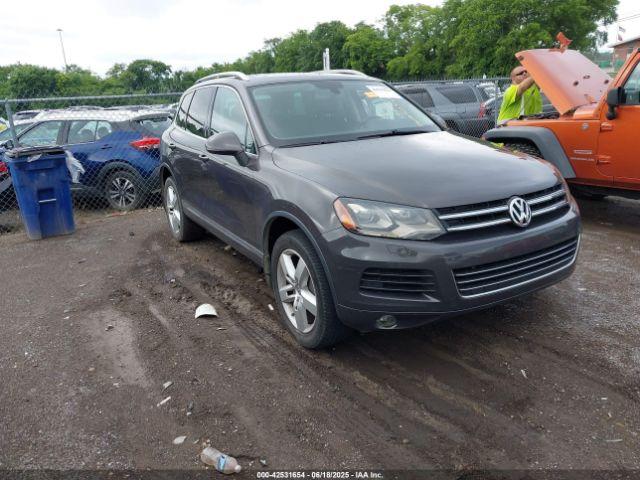  Salvage Volkswagen Touareg