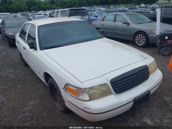  Salvage Ford Crown Victoria