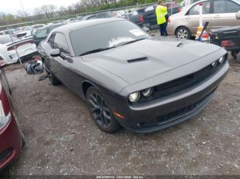  Salvage Dodge Challenger