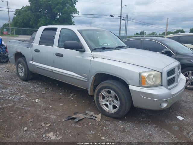  Salvage Dodge Dakota