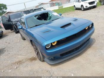  Salvage Dodge Challenger