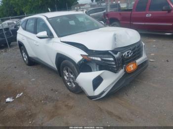  Salvage Hyundai TUCSON