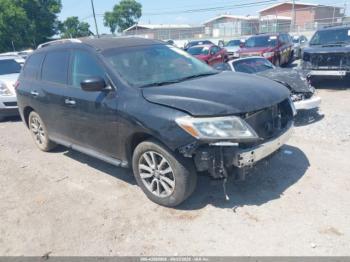  Salvage Nissan Pathfinder