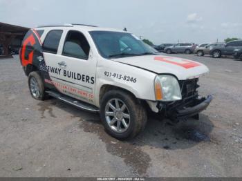  Salvage GMC Yukon