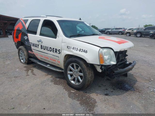  Salvage GMC Yukon