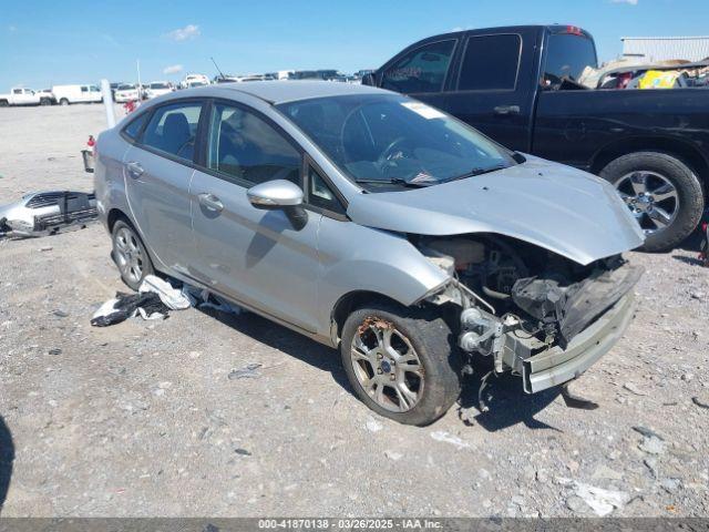  Salvage Ford Fiesta