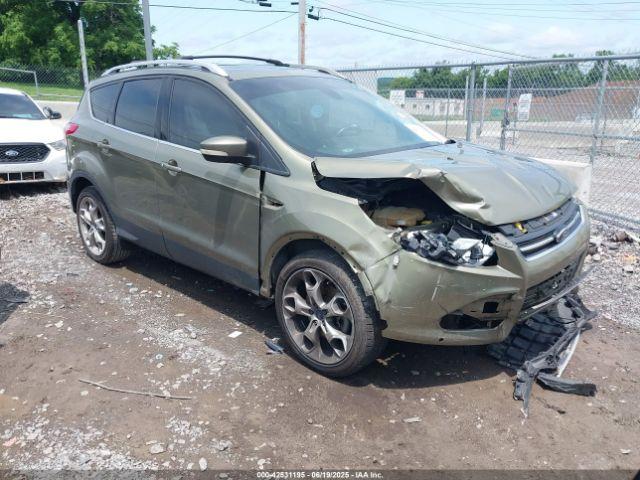  Salvage Ford Escape