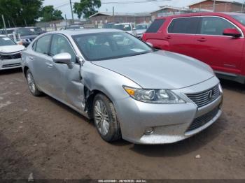  Salvage Lexus Es