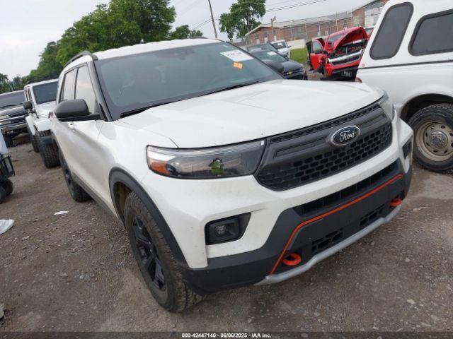  Salvage Ford Explorer