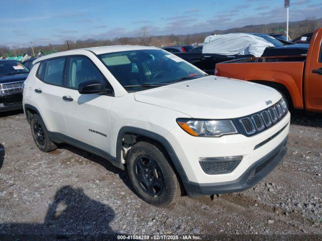 Salvage Jeep Compass