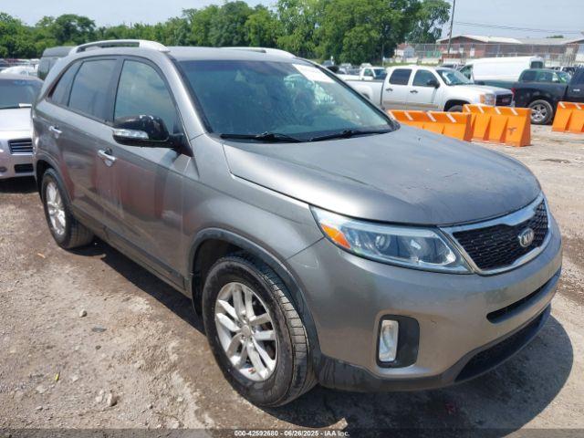  Salvage Kia Sorento