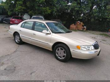  Salvage Lincoln Continental