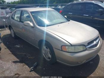  Salvage Nissan Altima