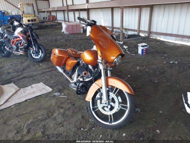  Salvage Harley-Davidson Flhx