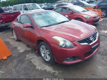  Salvage Nissan Altima