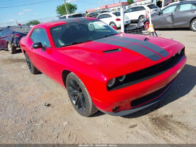  Salvage Dodge Challenger
