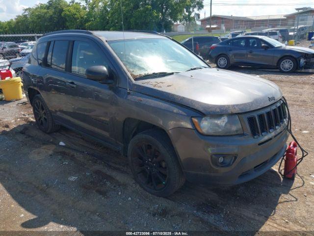  Salvage Jeep Compass