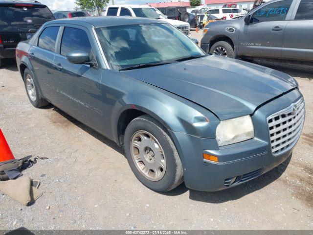  Salvage Chrysler 300