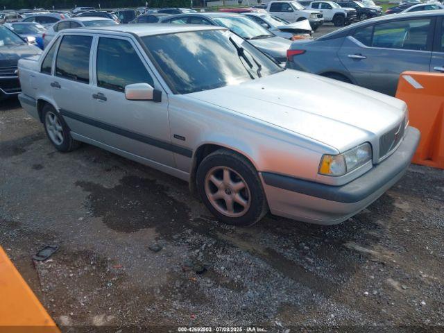  Salvage Volvo 850