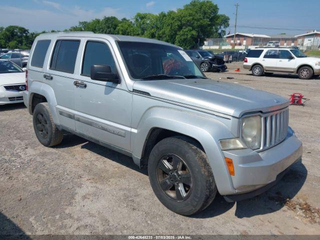  Salvage Jeep Liberty