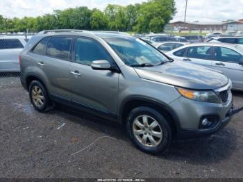  Salvage Kia Sorento