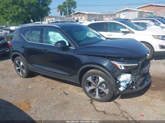  Salvage Volvo XC40