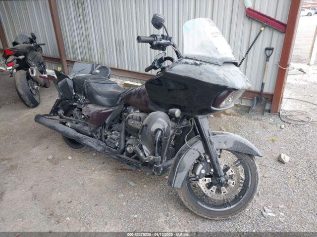  Salvage Harley-Davidson Fltrk
